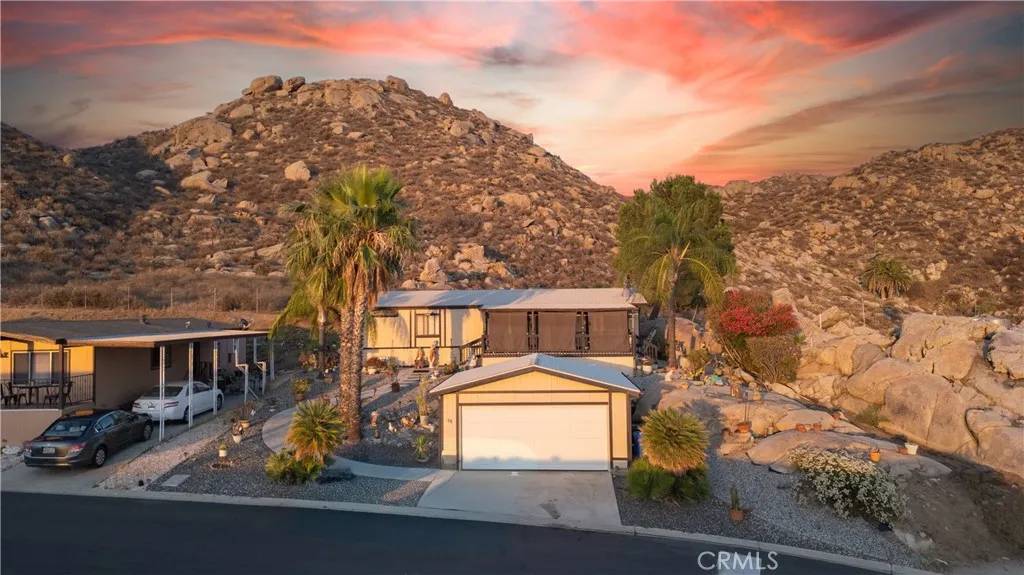 1536 S State #233, Hemet, CA 92543