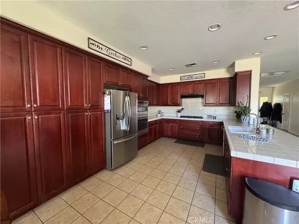 Lake Elsinore, CA 92530,3884 Ash Street
