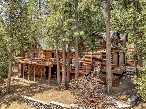 Idyllwild, CA 92549,53299 Forest Lake Drive