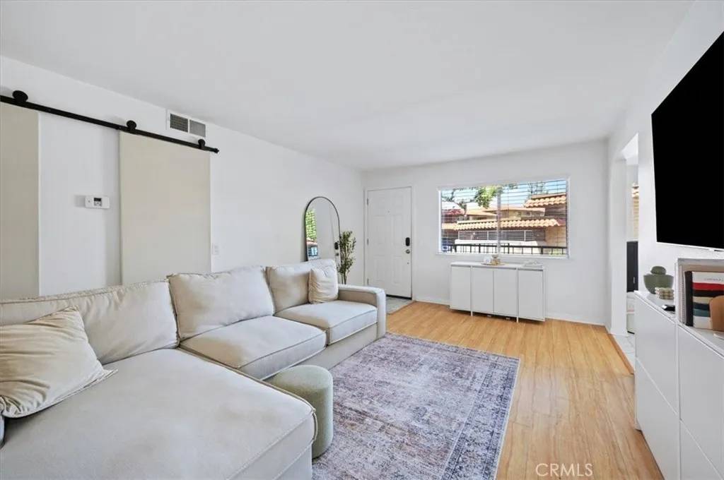 1554 Border Avenue #E, Corona, CA 92882