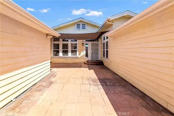 Hemet, CA 92545,2752 Peach Tree Street