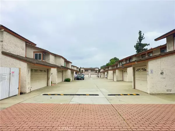 Diamond Bar, CA 91765,2424 S Diamond Bar Blvd #16