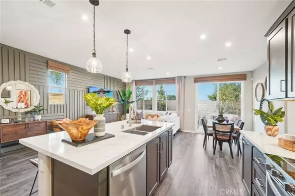 Fontana, CA 92336,16031 Olivas Lane