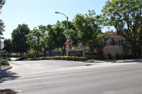 Corona, CA 92881,1121 San Marino Court #101