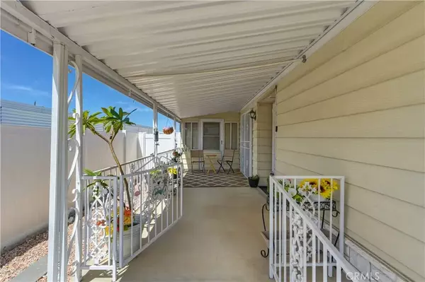 Hemet, CA 92543,925 S Palm Avenue