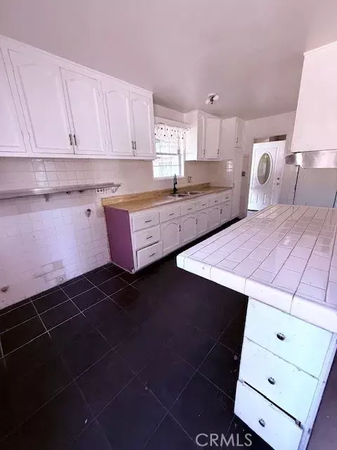 Jurupa Valley, CA 92509,3187 Ruthann Dr,