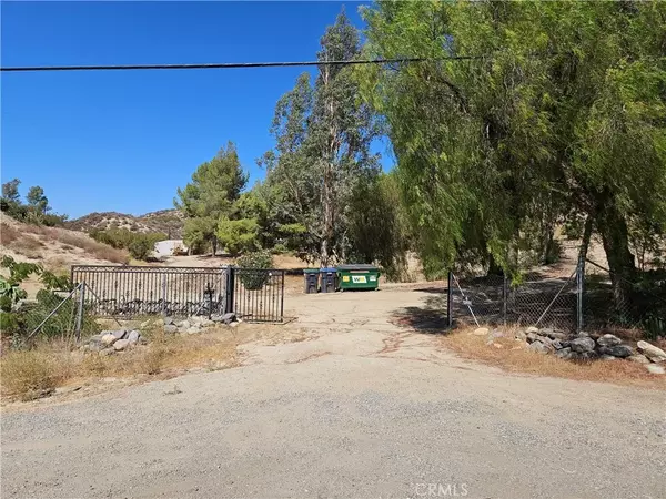 Aguanga, CA 92536,43650 Highway 79