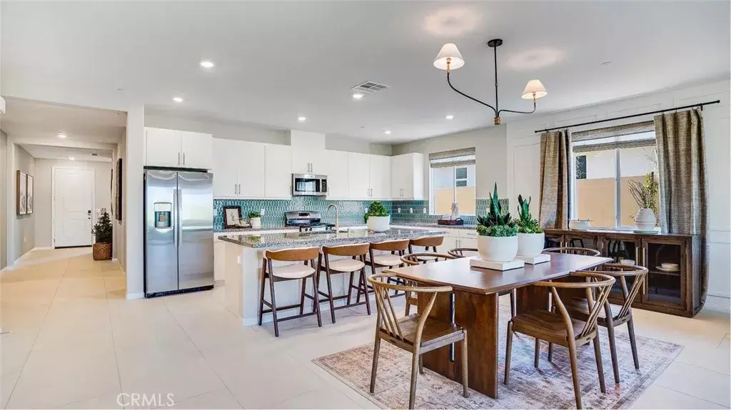 Hesperia, CA 92345,17558 Crabtree Meadows