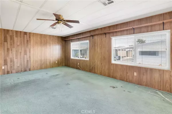 Hemet, CA 92545,5001 W Florida #250