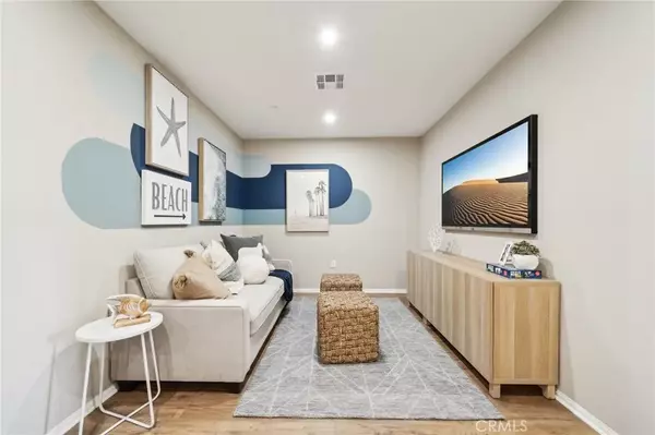 Fontana, CA 92336,16179 Lumia Way