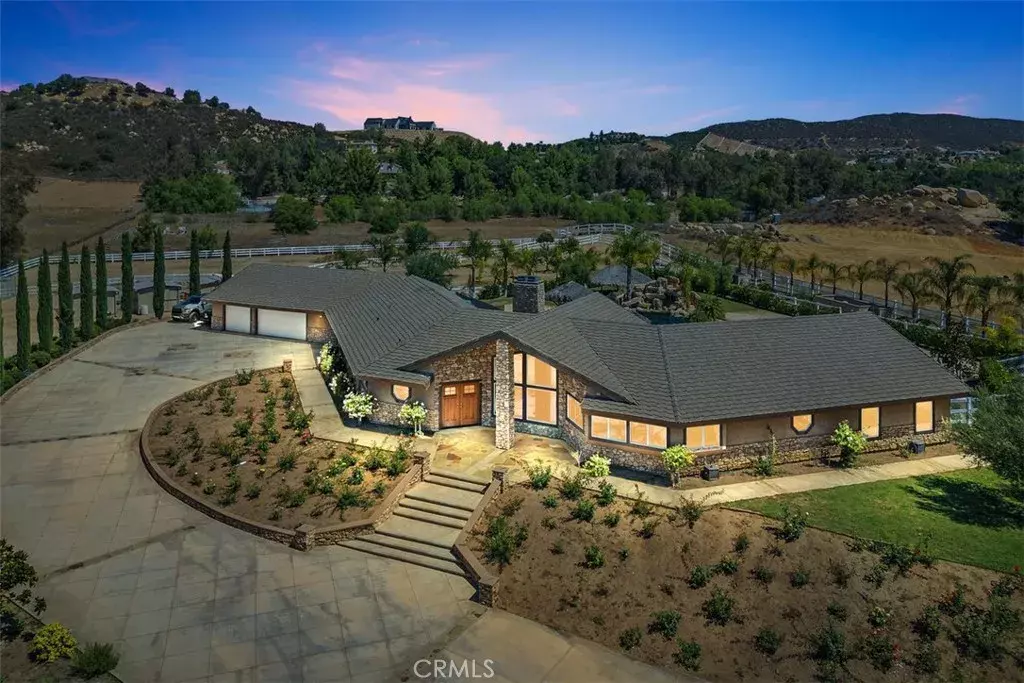 Murrieta, CA 92562,37789 Avenida La Cresta
