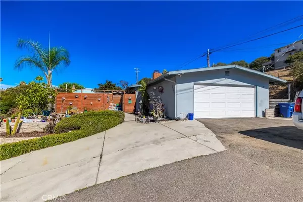 Vista, CA 92083,254 Lobelia Drive