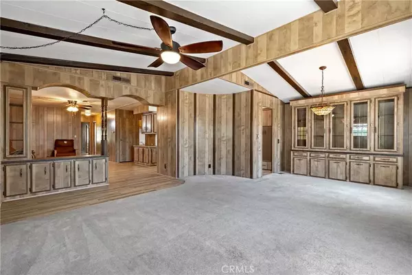 Hemet, CA 92543,1525 W Oakland #54