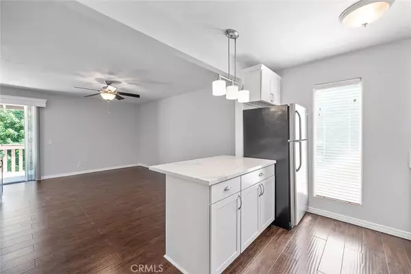 Murrieta, CA 92563,28741 Via Las Flores #346