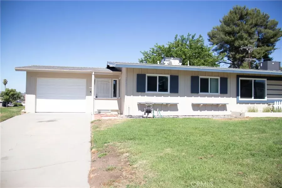 28501 Bradley Road, Menifee, CA 92586