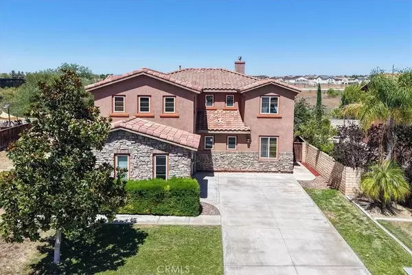 35267 Via Santa Catalina, Winchester, CA 92596