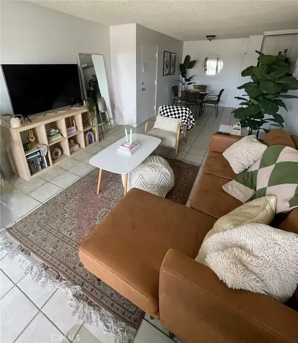 San Diego, CA 92109,1775 Diamond Street #222