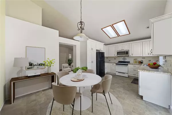 Lake Elsinore, CA 92530,15139 Knollwood Street