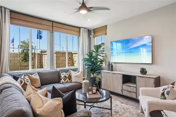 Fontana, CA 92336,6336 Moonfire Lane