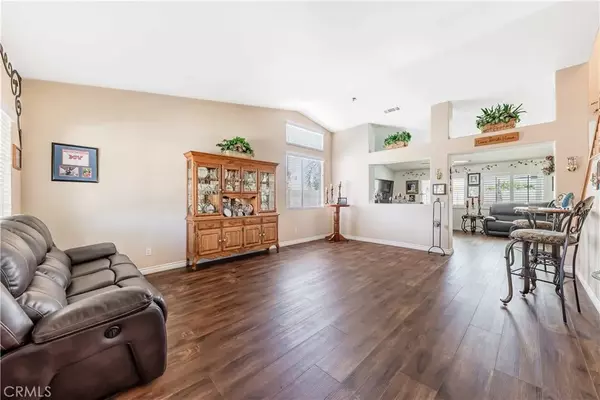 Murrieta, CA 92562,23439 Mountain Breeze Drive