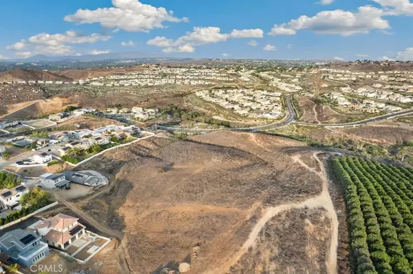57 Via Verrazano, Riverside, CA 92503