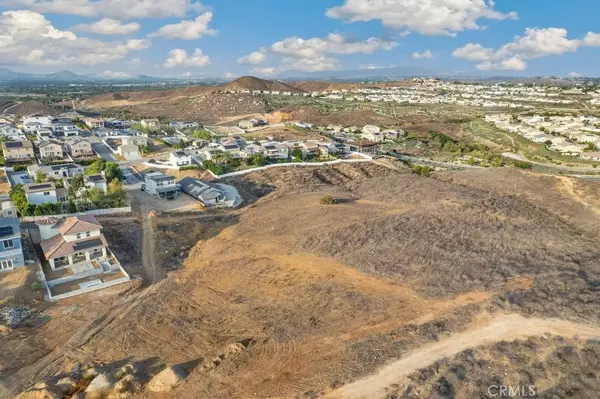 Riverside, CA 92503,54 Via Verrazano