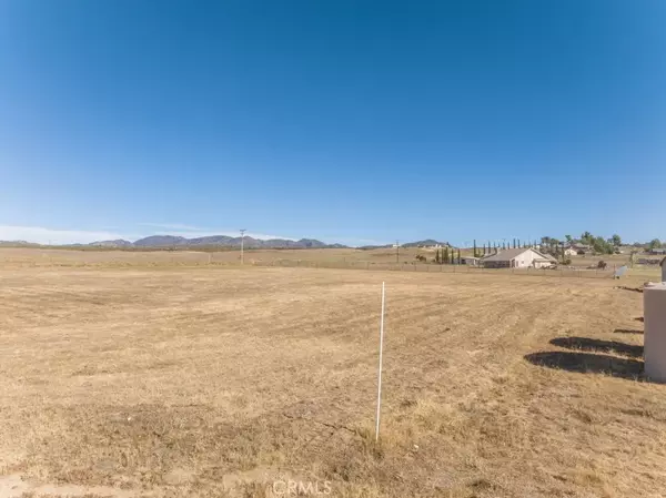 Aguanga, CA 92536,450 Comanche