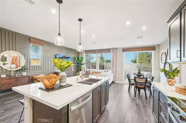Fontana, CA 92336,16036 Esparza Lane