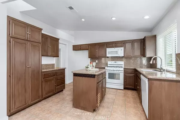 Hemet, CA 92545,3006 Cypress Street