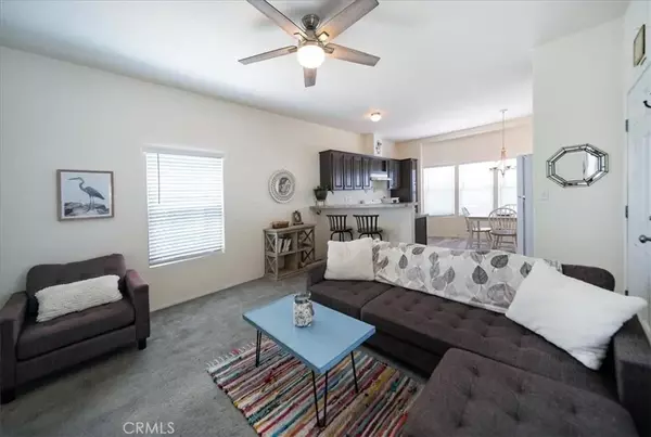 Hemet, CA 92543,1380 W Florida #6