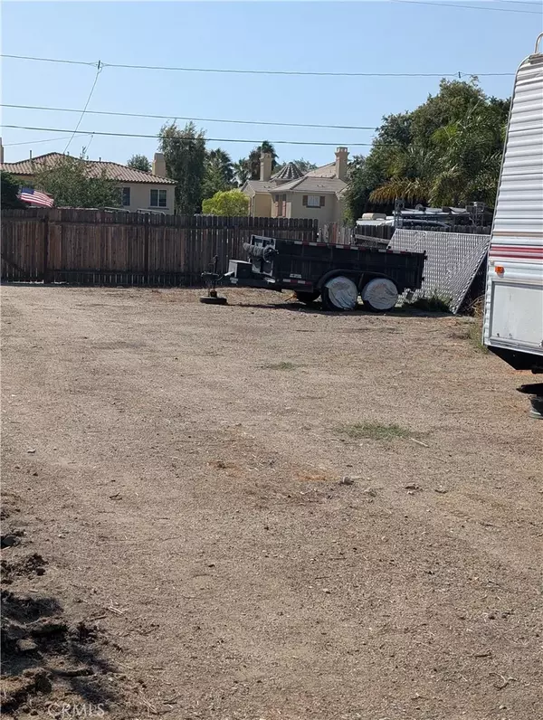 Lake Elsinore, CA 92530,0 Elm