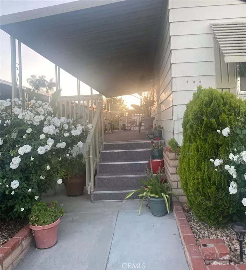 Hemet, CA 92545,2205 W Acacia #142