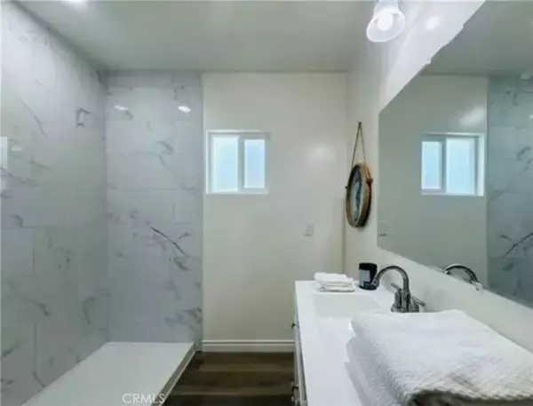 Fontana, CA 92336,17472 Paine Street