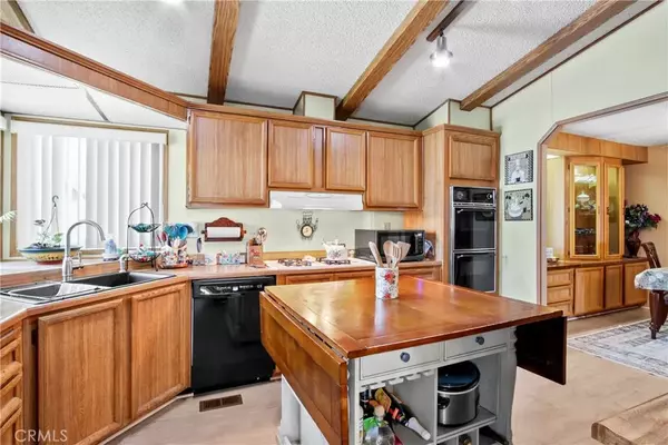 Hemet, CA 92543,1300 W Menlo #217