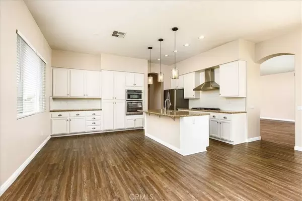 Murrieta, CA 92562,42819 Woody Knools Rd