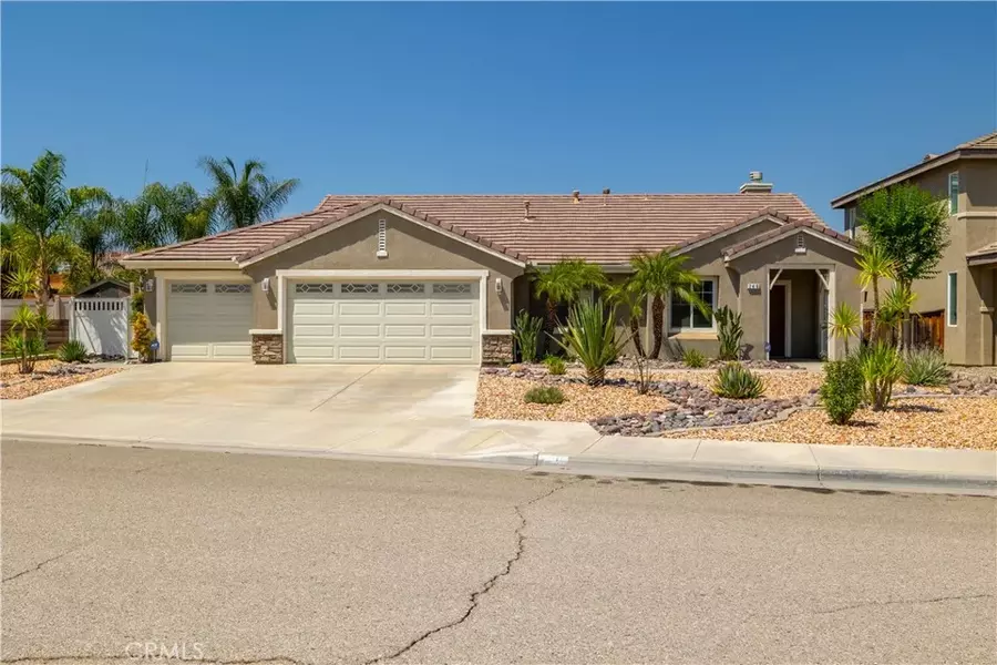 246 Berisso Court, San Jacinto, CA 92582