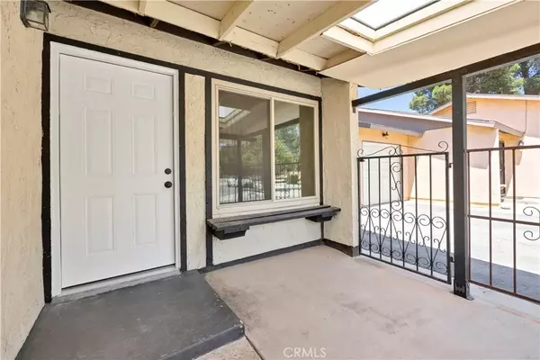 Banning, CA 92220,233 Janan Court
