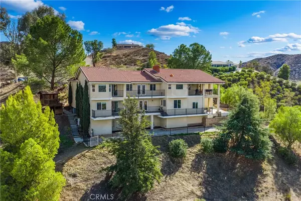 Canyon Lake, CA 92587,30990 Blackhorse Drive