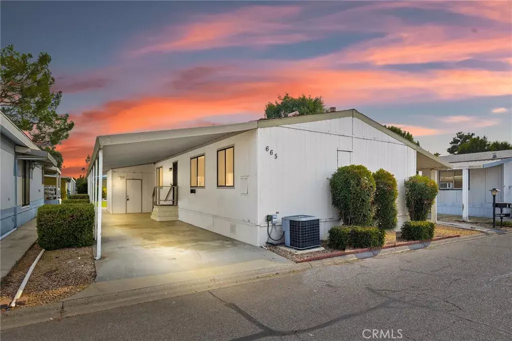 Hemet, CA 92545,5001 W Florida #665