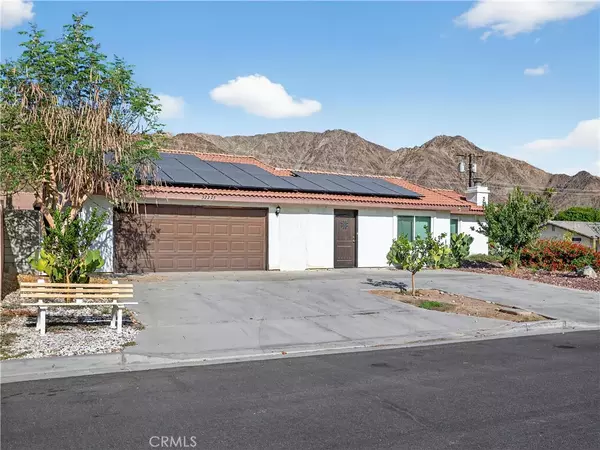 La Quinta, CA 92253,52275 Avenida Vallejo