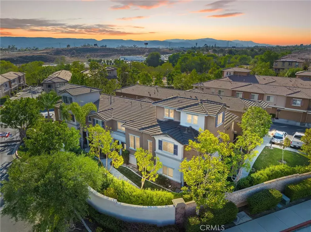 Murrieta, CA 92563,26313 Arboretum Way #204