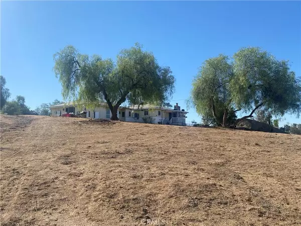 23560 Gunther Road, Menifee, CA 92585