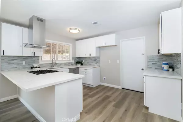 Nuevo, CA 92567,28029 Reservoir Avenue