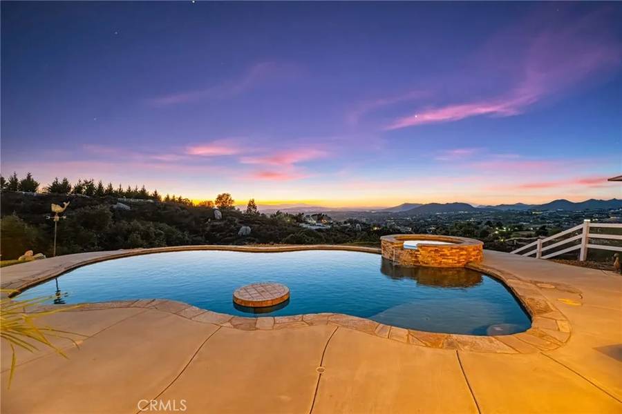 40107 Calle Breve, Temecula, CA 92592