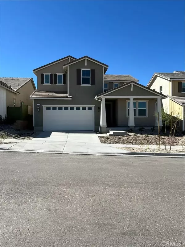 17209 Harpers Ferry, Hesperia, CA 92345