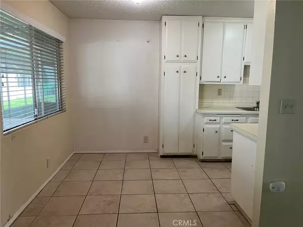 Lake Elsinore, CA 92530,150 E Lakeshore Drive #65