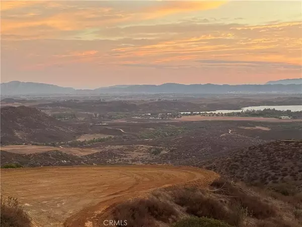 Temecula, CA 02592,0 Lake Summit Dr.