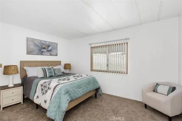 Menifee, CA 92586,27701 Murrieta #73