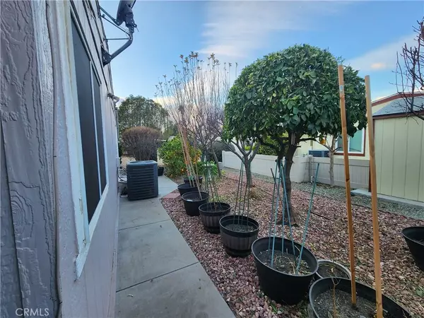 Hemet, CA 92545,1250 N Kirby #127