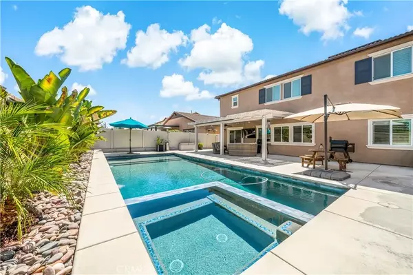 30834 Midnight Moon Lane, Murrieta, CA 92563